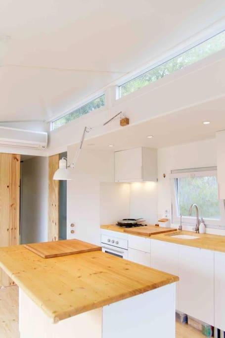 Eco Tiny Home & Office For Digital Nomads Vallmoll Ngoại thất bức ảnh